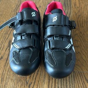 Peloton shoes size 39 (women’s size 8)